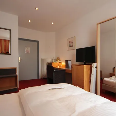 Otel Goldener Anker Coburg