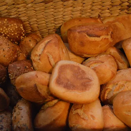 فندق Goldener Anker 3*